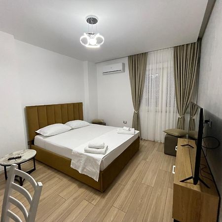Studio City Center Τίρανα Εξωτερικό φωτογραφία